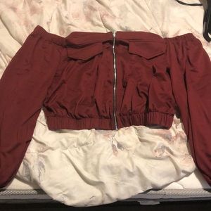 Off the shoulder zipper crop top